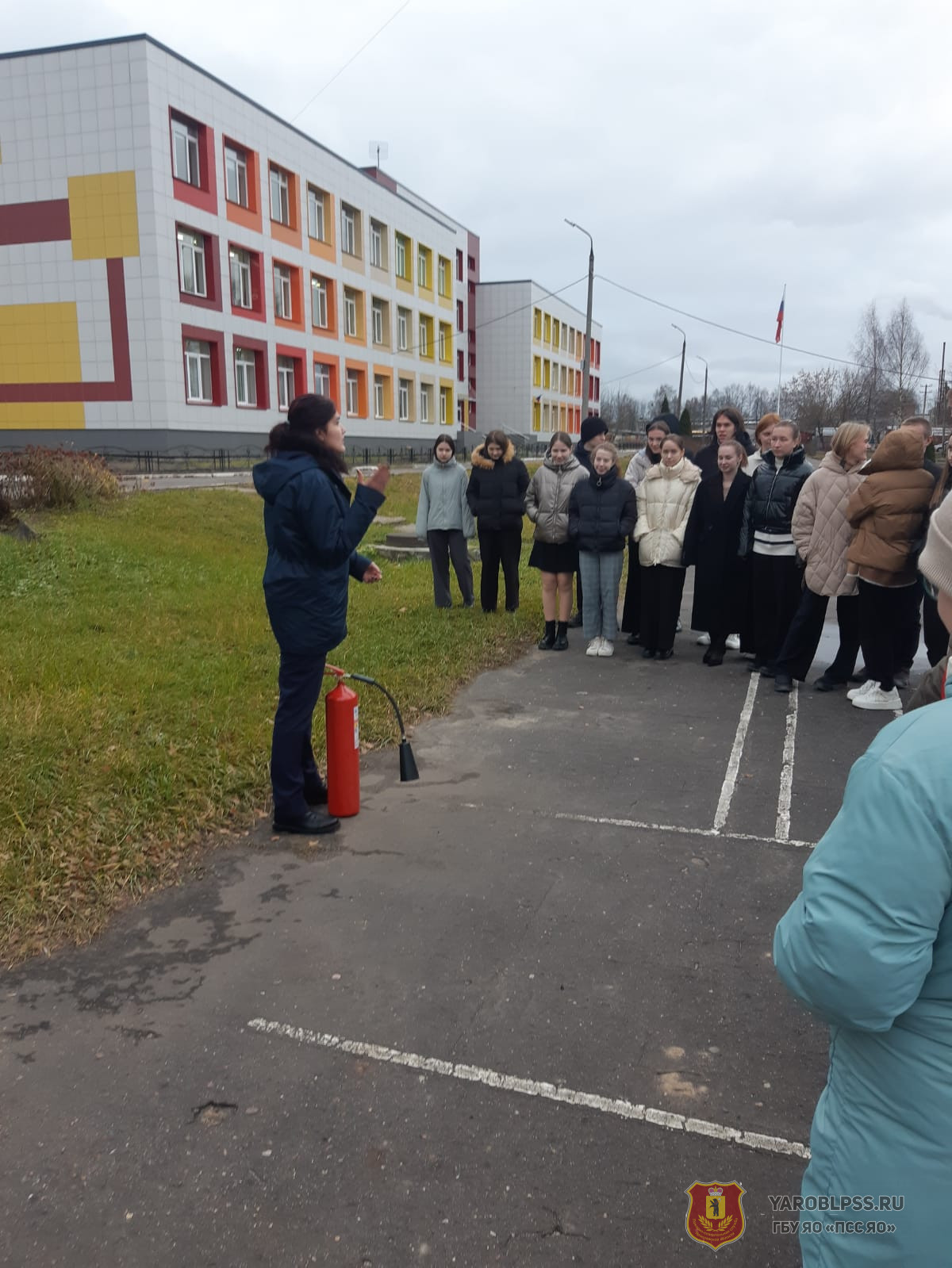 Занятия по пожарной безопасности в школе № 6 города Гаврилов-Ям